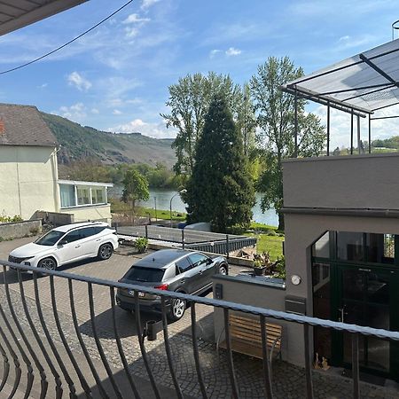 Weingut / Gaestehaus Gerlach Ürzig Kültér fotó