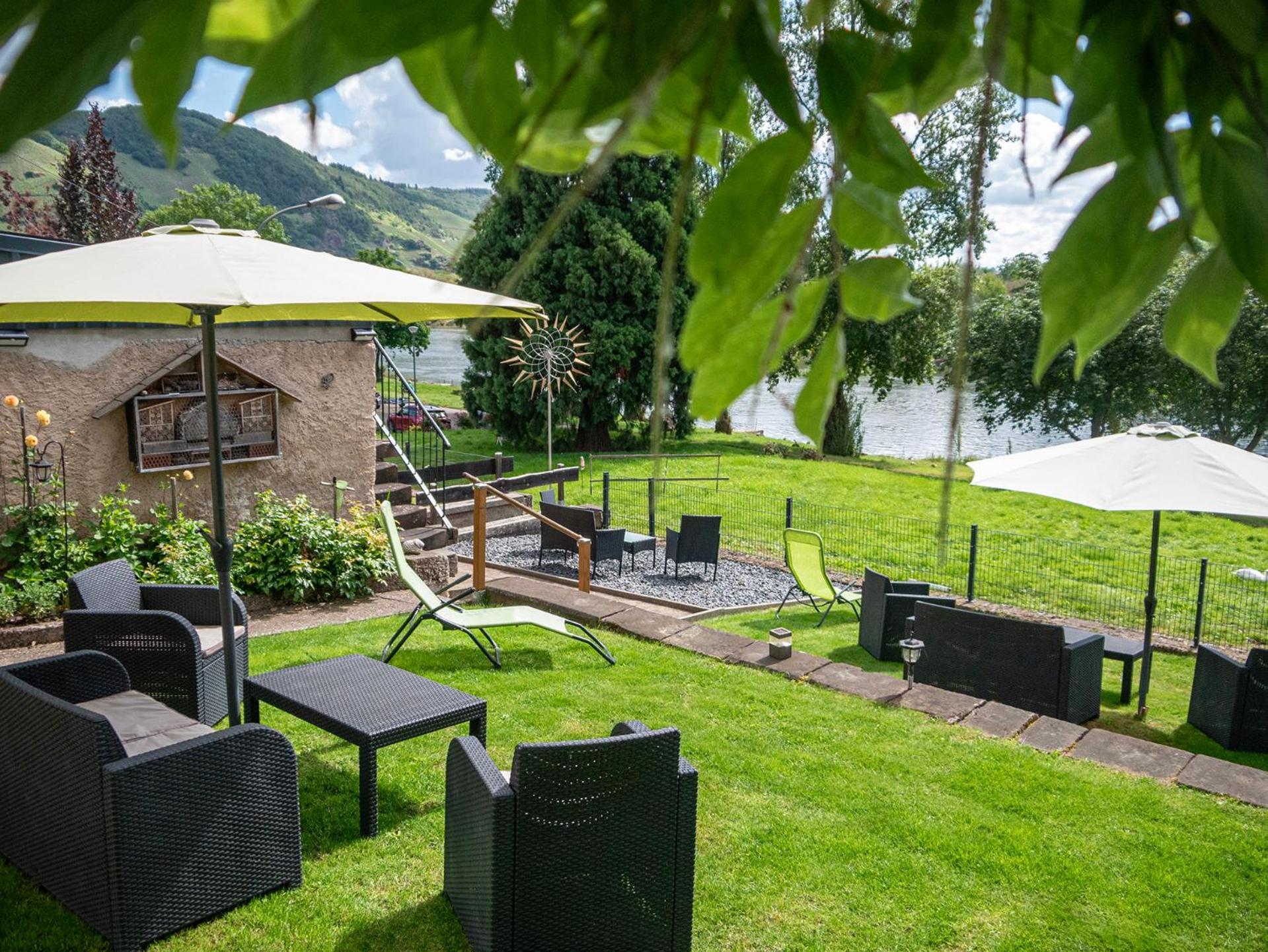 Weingut / Gaestehaus Gerlach Ürzig Kültér fotó