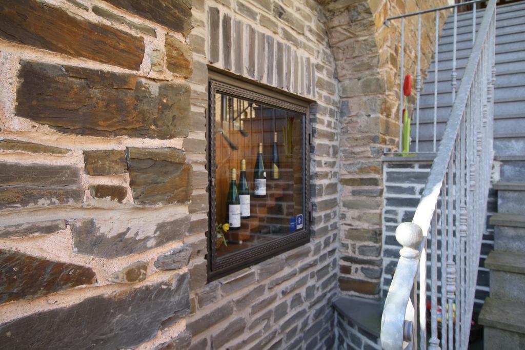 Weingut / Gaestehaus Gerlach Ürzig Kültér fotó